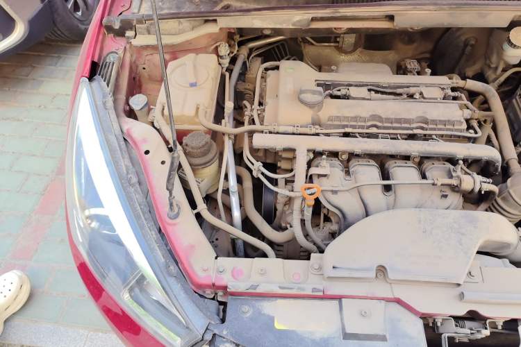 Used Chery Arrizo 5 2017 1.5L CVT Fashion Edition Engine Bay Right