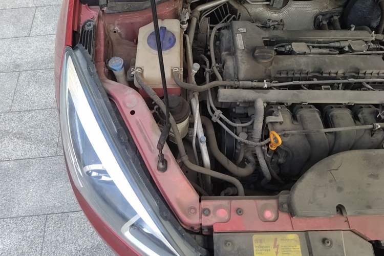 Used Chery Arrizo 5 2017 1.5L Manual Luxury Edition Engine Bay Right