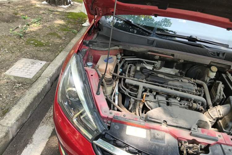 Used Chery Arrizo 5 2017 1.5L CVT Luxury Edition Engine Bay Right