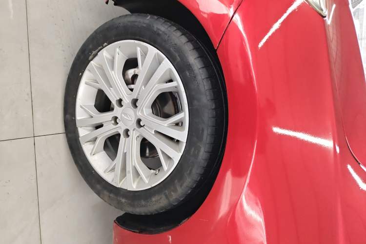 Used Chery Arrizo 5 2017 1.5L Manual Luxury Edition Exterior 4