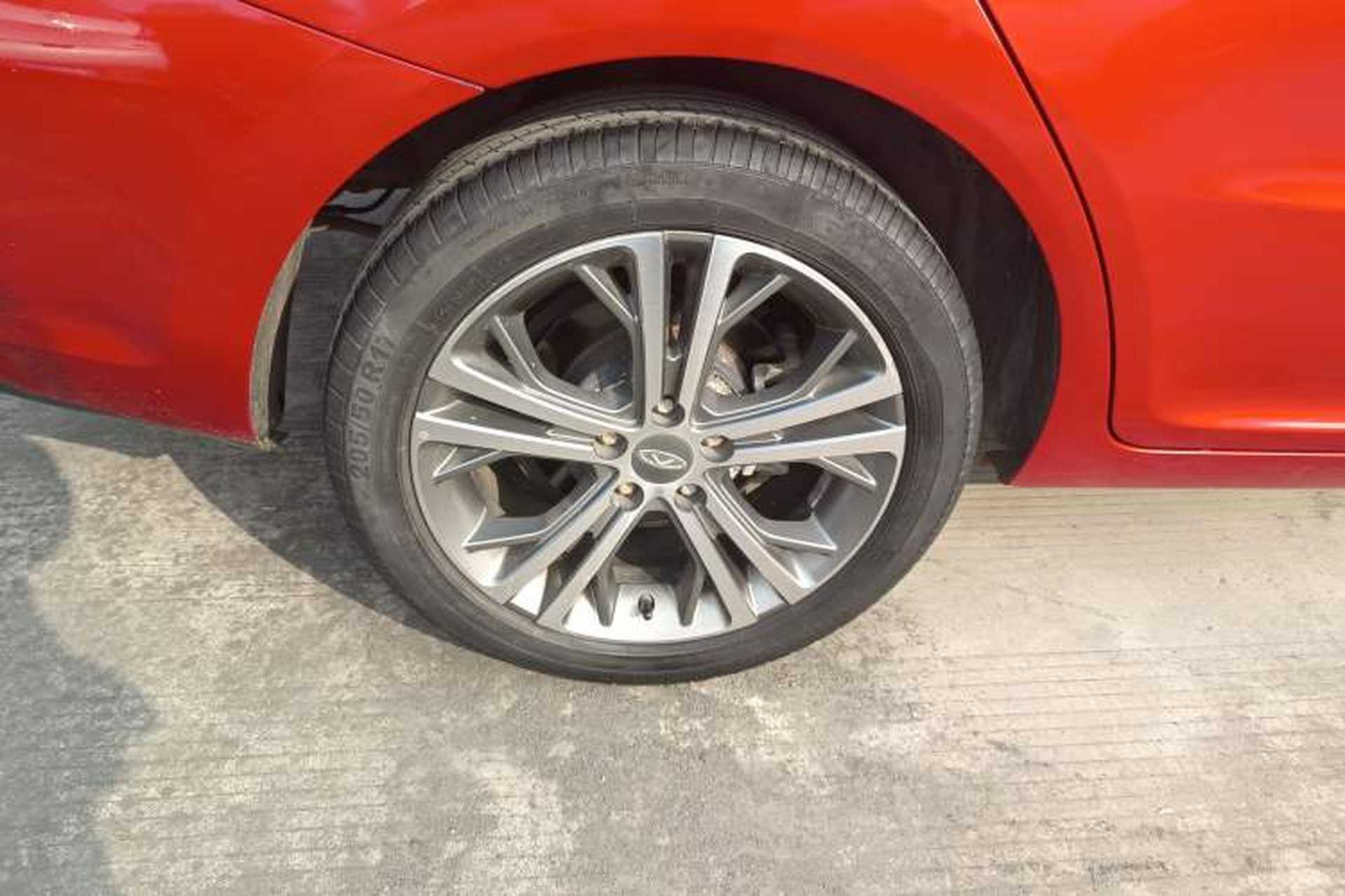 Used Chery Arrizo 5 2017 1.5L Manual Luxury Edition Exterior 5