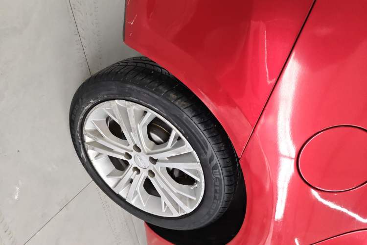 Used Chery Arrizo 5 2017 1.5L Manual Luxury Edition Exterior 5
