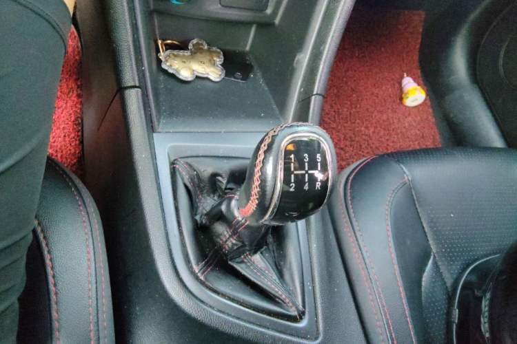 Used Chery Arrizo 5 2017 1.5L Manual Lingchao Edition Gear Lever