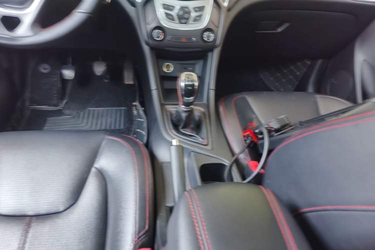 Used Chery Arrizo 5 2017 1.5L Manual Luxury Edition Gear Lever