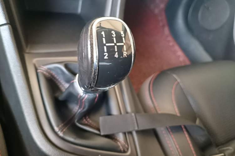 Used Chery Arrizo 5 2017 1.5L Manual Lingchao Edition Gear Lever