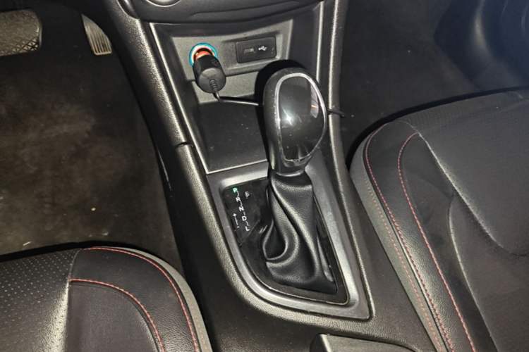 Used Chery Arrizo 5 2017 1.5L CVT Fashion Edition Gear Lever