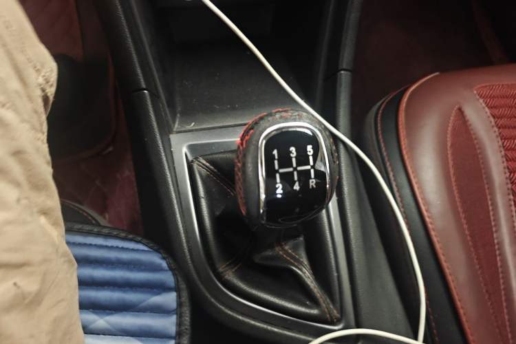 Used Chery Arrizo 5 2017 1.5L Manual Lingchao Edition Gear Lever