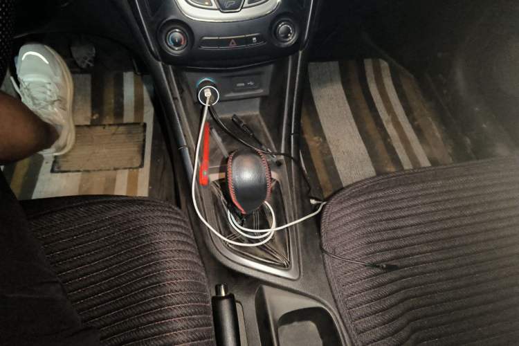 Used Chery Arrizo 5 2017 1.5L Manual Lingchao Edition Gear Lever