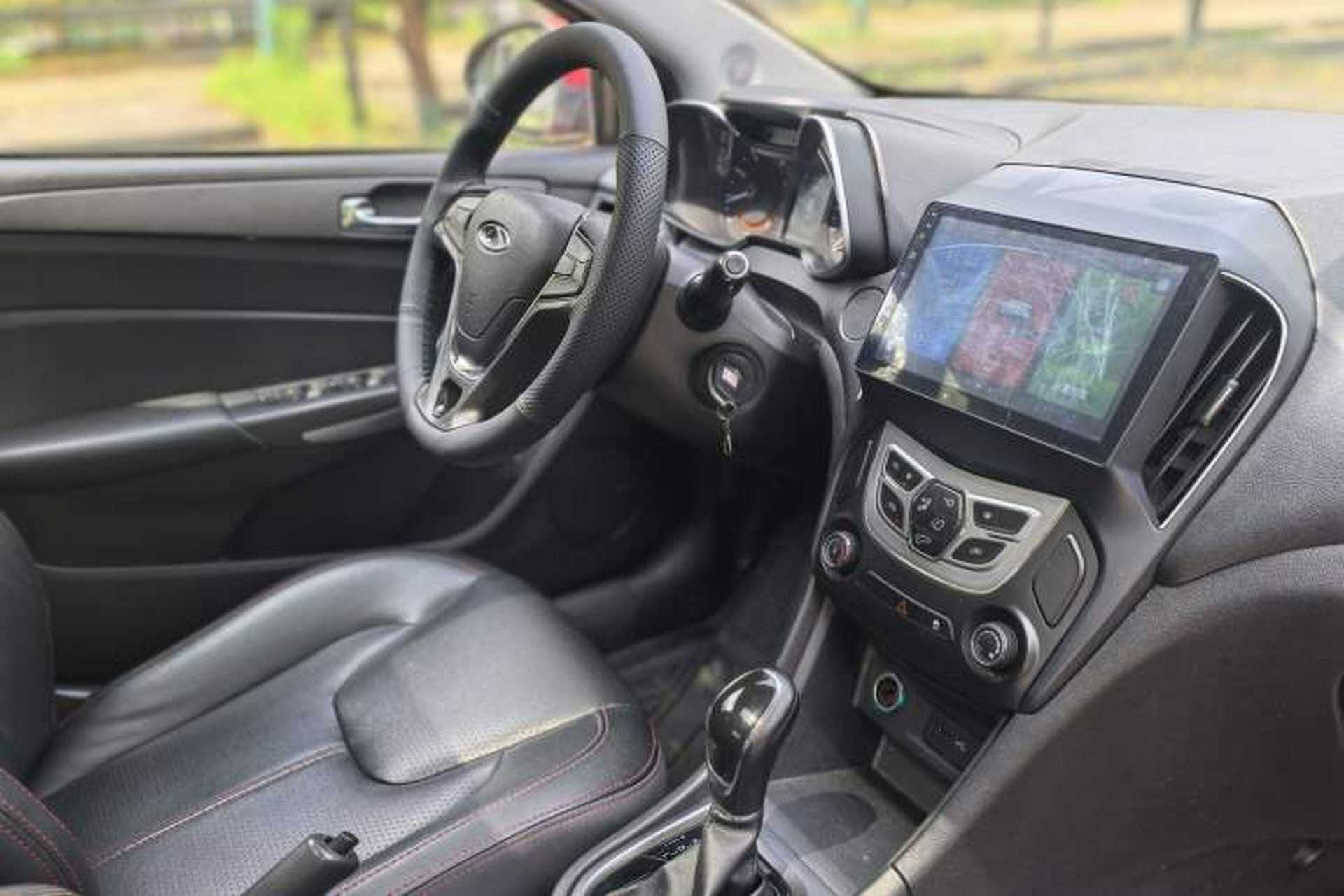 Used Chery Arrizo 5 2017 1.5L CVT Trendsetting Edition Interior 11