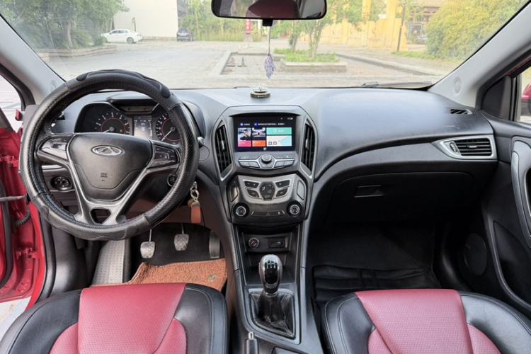 Used Chery Arrizo 5 2017 1.5L Manual Fashion Edition Interior 5