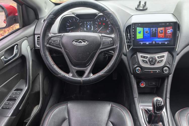 Used Chery Arrizo 5 2017 1.5L Manual Lingchao Edition Interior 6