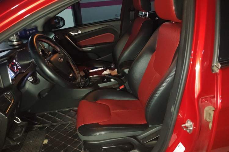 Used Chery Arrizo 5 2017 SPORT 1.5T CVT Luxury Edition Left Front Seat