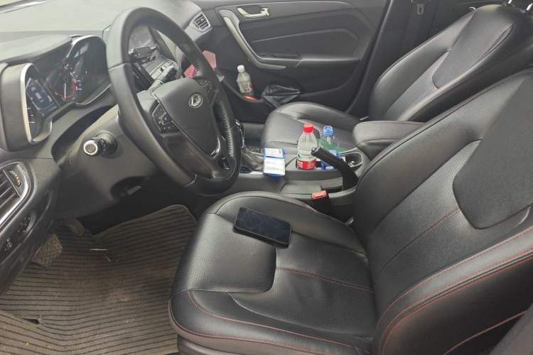Used Chery Arrizo 5 2017 1.5L CVT Trendsetting Edition Left Front Seat