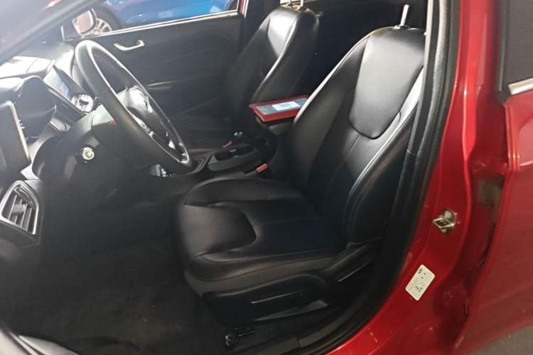 Used Chery Arrizo 5 2017 1.5L CVT Fashion Edition Left Front Seat