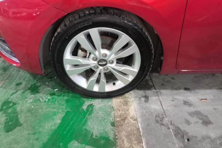 Used Chery Arrizo 5 2017 1.5L CVT Trendsetting Edition Left Front Wheel Hub