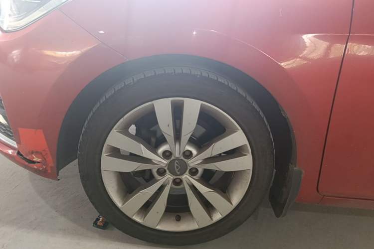 Used Chery Arrizo 5 2017 1.5L Manual Lingchao Edition Left Front Wheel Hub