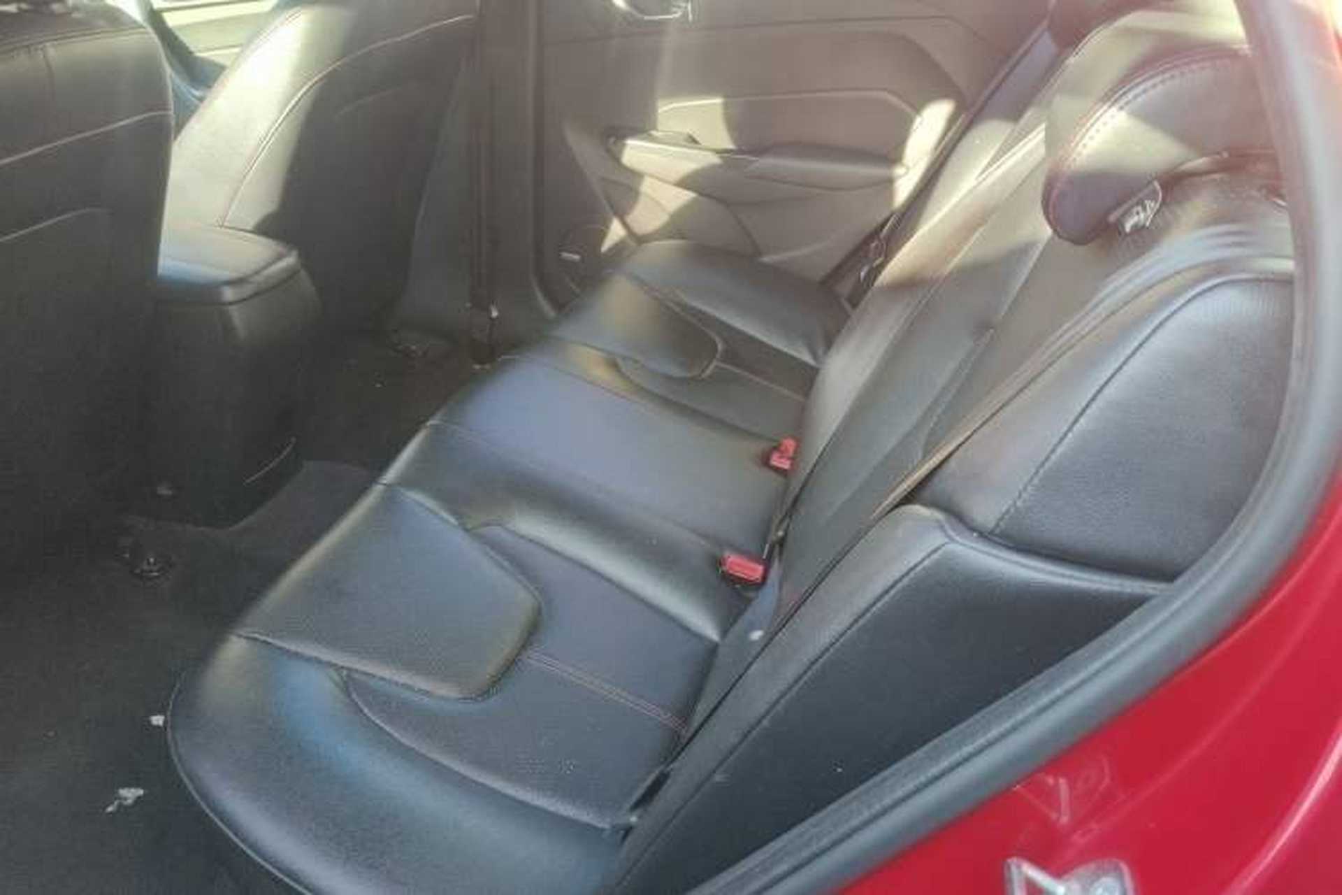Used Chery Arrizo 5 2017 1.5L Manual Lingchao Edition Left Rear Seat