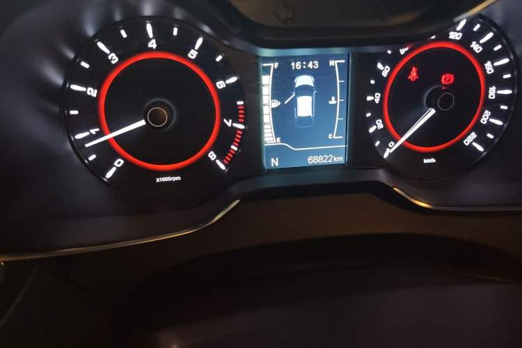 Used Chery Arrizo 5 2017 SPORT 1.5T CVT Luxury Edition Odometer Close Up