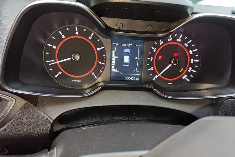 Used Chery Arrizo 5 2017 1.5L Manual Lingchao Edition Odometer Close Up