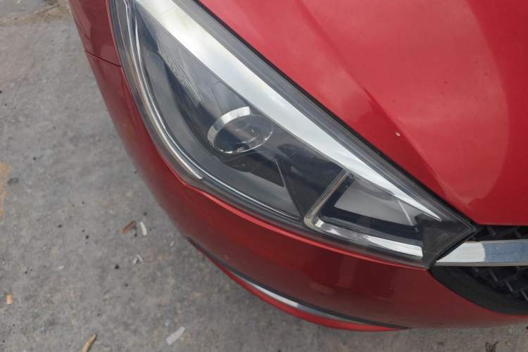Used Chery Arrizo 5 2017 1.5L CVT Trendsetting Edition Right Front Headlight