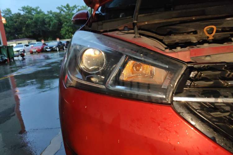 Used Chery Arrizo 5 2017 1.5L Manual Lingchao Edition Right Front Headlight