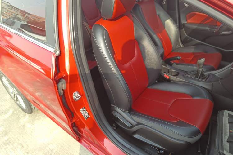Used Chery Arrizo 5 2017 1.5L Manual Luxury Edition Right Front Seat
