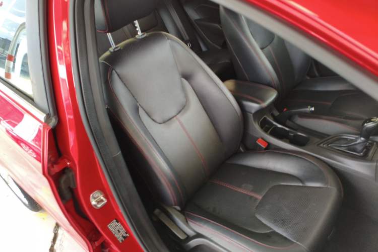 Used Chery Arrizo 5 2017 1.5L CVT Trendsetting Edition Right Front Seat