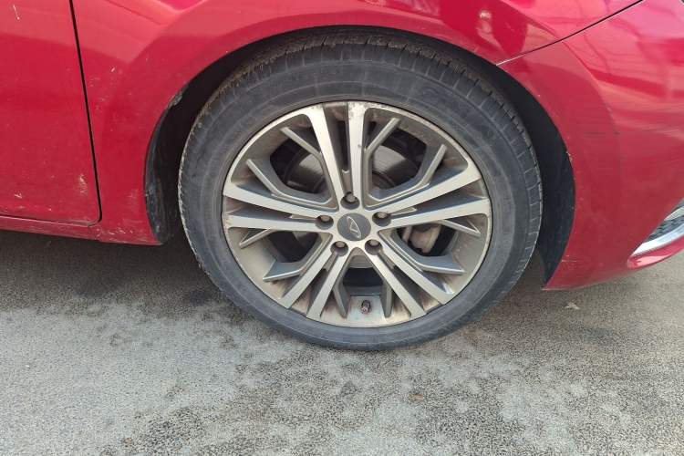 Used Chery Arrizo 5 2017 1.5L CVT Luxury Edition Right Front Wheel Hub