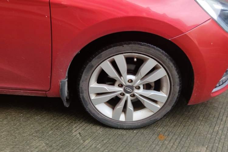 Used Chery Arrizo 5 2017 1.5L Manual Lingchao Edition Right Front Wheel Hub