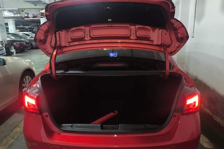 Used Chery Arrizo 5 2017 1.5L CVT Trendsetting Edition Trunk