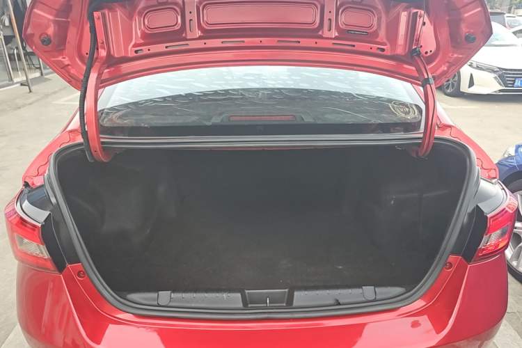 Used Chery Arrizo 5 2017 1.5L CVT Trendsetting Edition Trunk