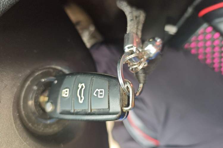 Used Chery Arrizo 5 2017 SPORT 1.5T Manual Luxury Edition Vehicle Key