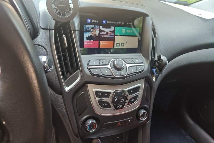 Used Chery Arrizo 5 2017 1.5L Manual Luxury Edition Audio And AC Panel