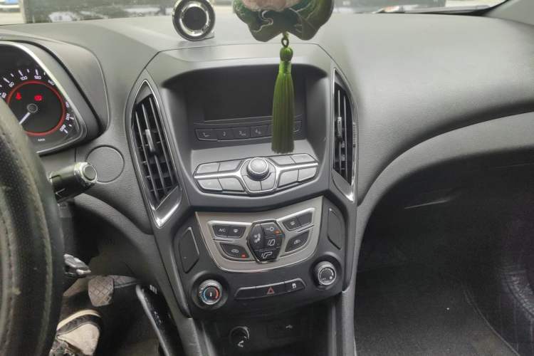 Used Chery Arrizo 5 2017 1.5L Manual Lingchao Edition Audio And AC Panel