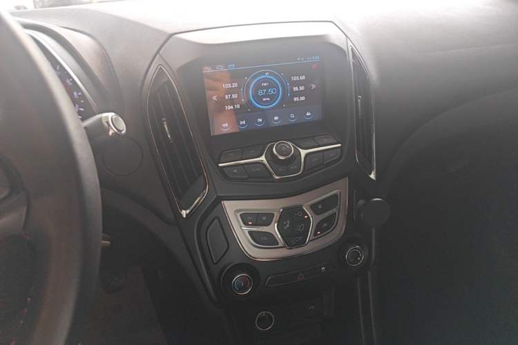 Used Chery Arrizo 5 2017 1.5L Manual Lingchao Edition Audio And AC Panel