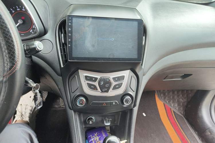 Used Chery Arrizo 5 2017 1.5L CVT Trendsetting Edition Audio And AC Panel