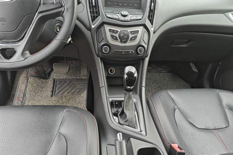Used Chery Arrizo 5 2017 1.5L CVT Trendsetting Edition Audio And AC Panel