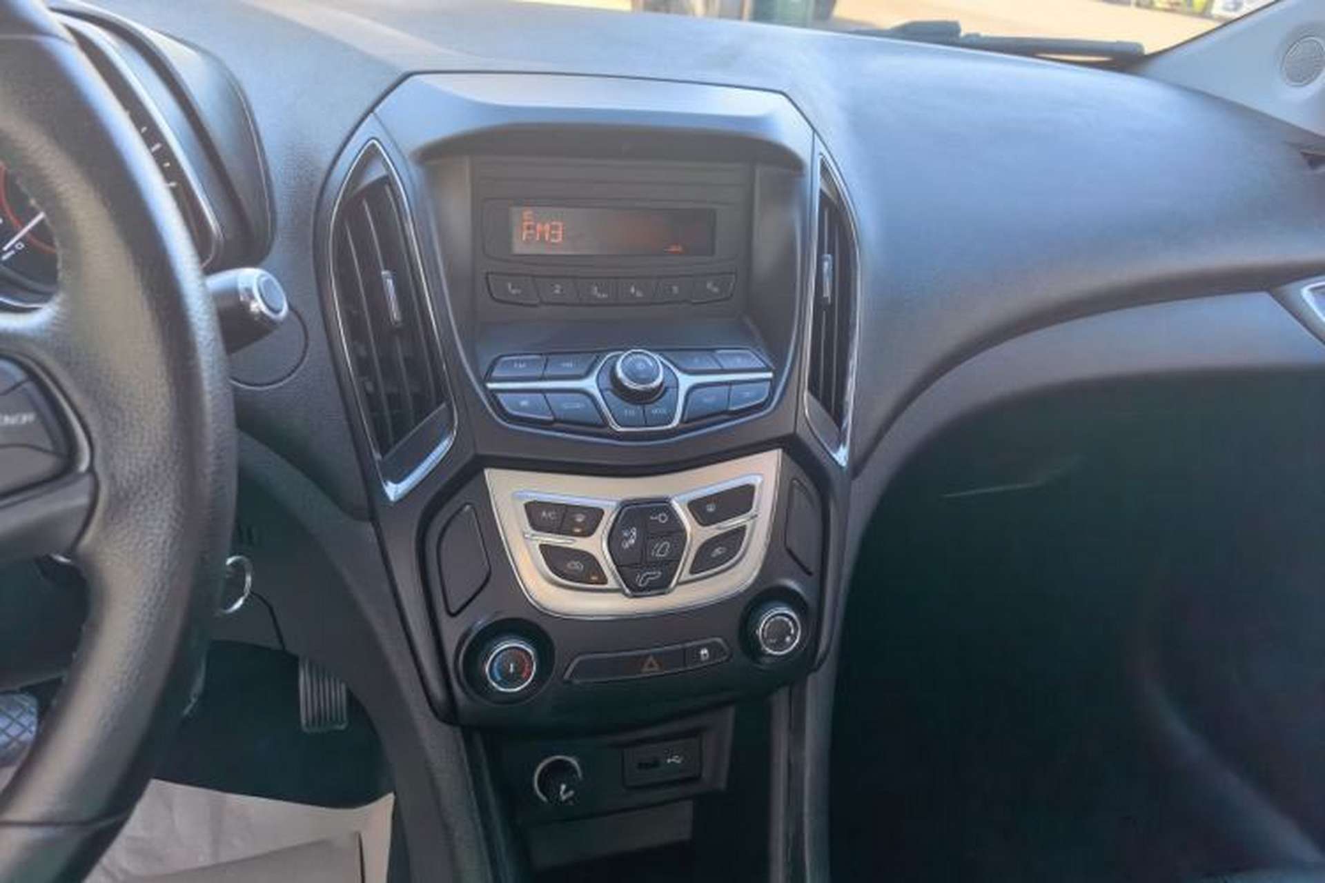 Used Chery Arrizo 5 2017 1.5L Manual Lingchao Edition Audio And AC Panel