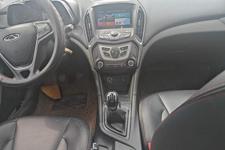 Used Chery Arrizo 5 2017 1.5L Manual Luxury Edition Audio And AC Panel