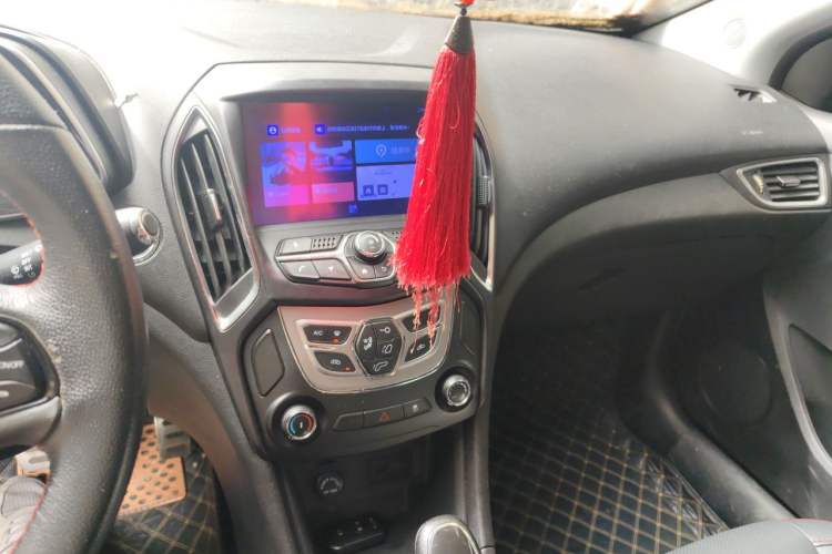 Used Chery Arrizo 5 2017 1.5L CVT Deluxe Edition Audio And AC Panel