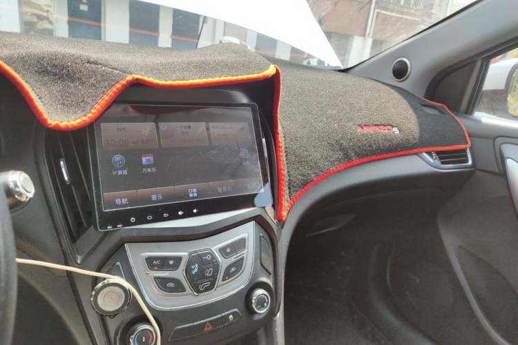 Used Chery Arrizo 5 2017 1.5L Manual Lingchao Edition Audio And AC Panel