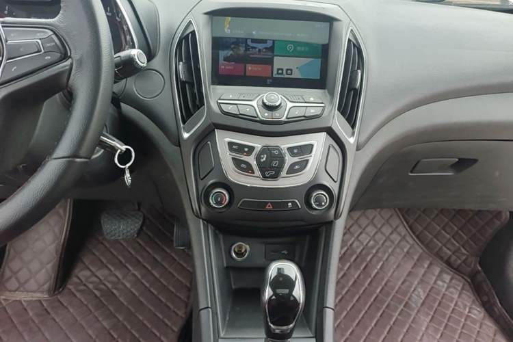 Used Chery Arrizo 5 2017 1.5L CVT Luxury Edition Audio And AC Panel