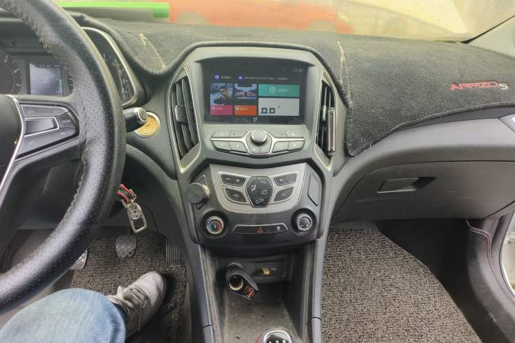 Used Chery Arrizo 5 2017 SPORT 1.5T Manual Fashion Edition Audio And AC Panel