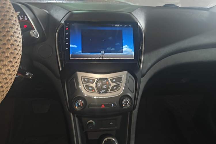 Used Chery Arrizo 5 2017 1.5L CVT Trendsetting Edition Audio And AC Panel