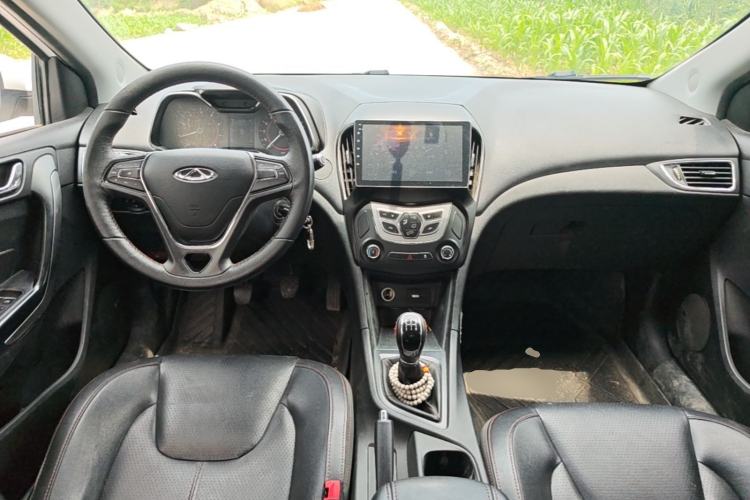 Used Chery Arrizo 5 2017 1.5L Manual Lingchao Edition Center Console