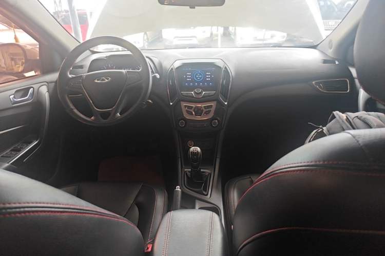 Used Chery Arrizo 5 2017 1.5L Manual Lingchao Edition Center Console