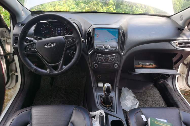 Used Chery Arrizo 5 2017 1.5L Manual Lingchao Edition Center Console