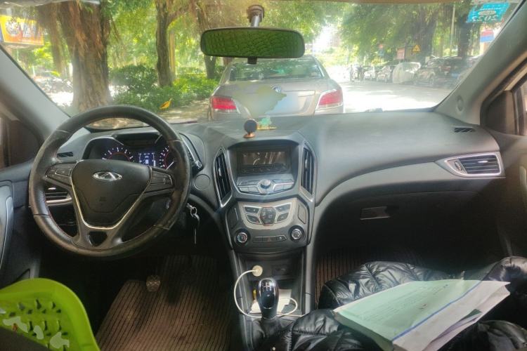Used Chery Arrizo 5 2017 1.5L Manual Lingchao Edition Center Console