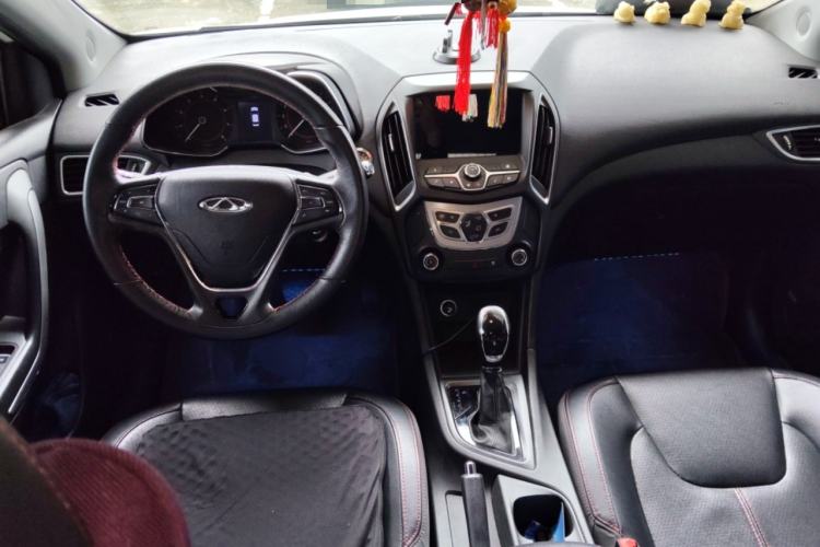 Used Chery Arrizo 5 2017 1.5L CVT Luxury Edition Center Console