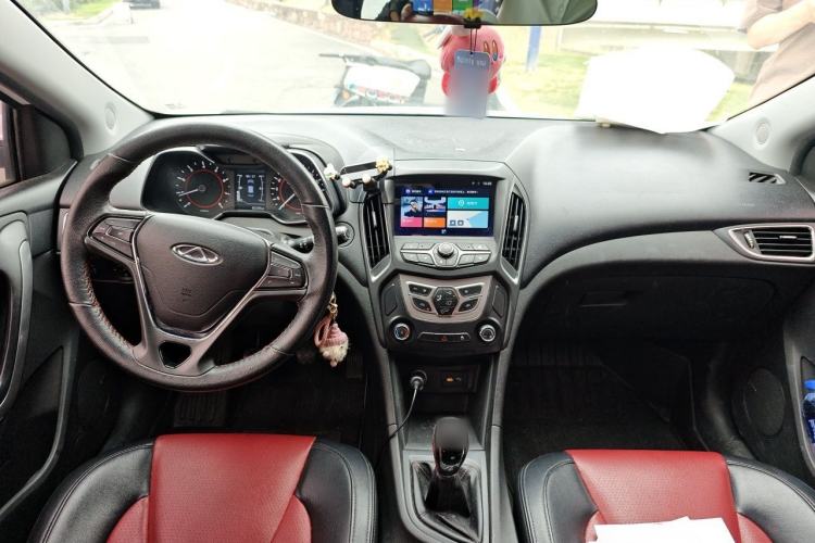 Used Chery Arrizo 5 2017 1.5L Manual Luxury Edition Center Console